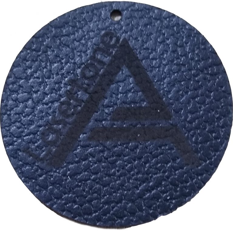 Лазерная резка фанеры. Лазерная резка акрила. Перфорация ткани